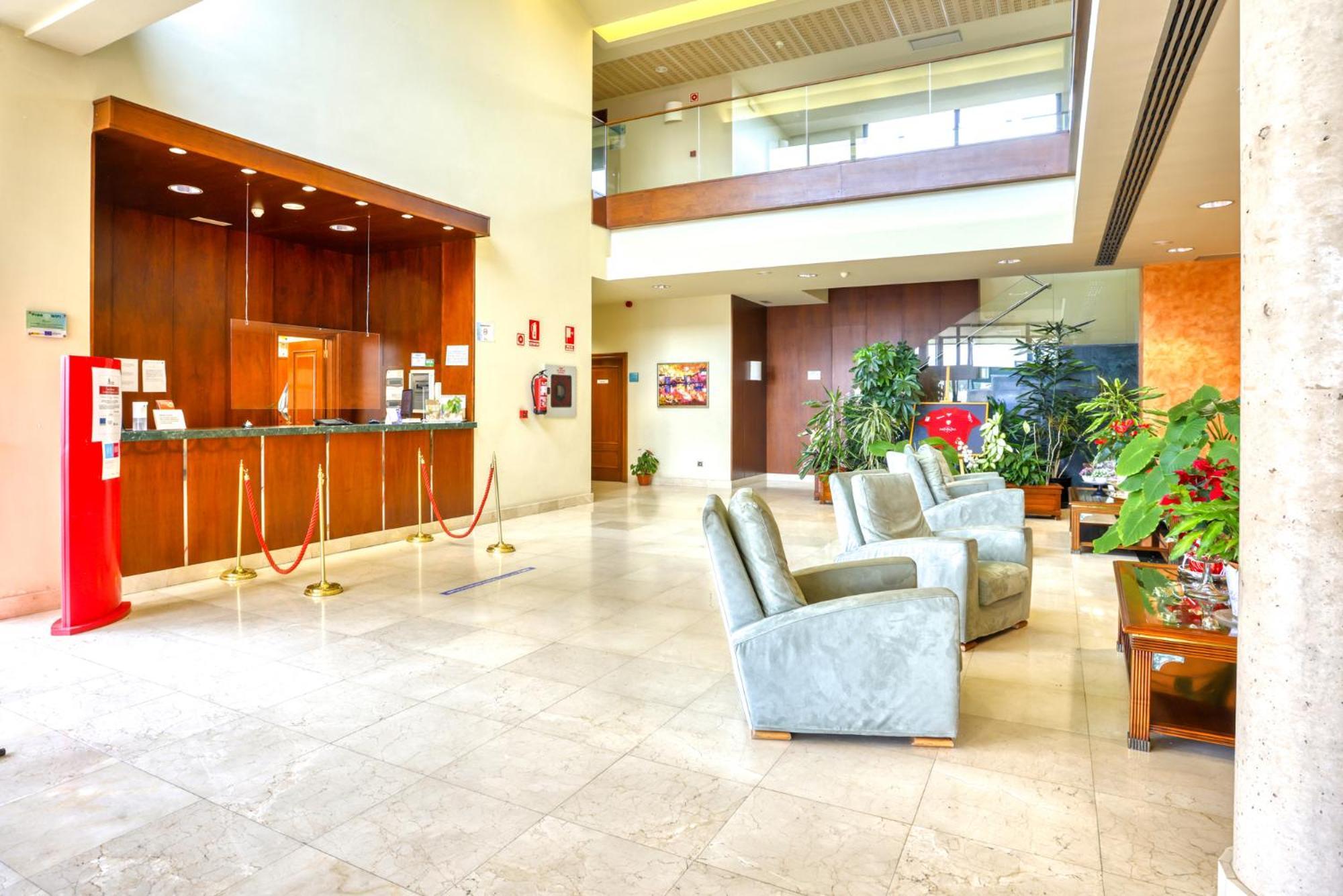 Hotel Villa De Almazán Kültér fotó