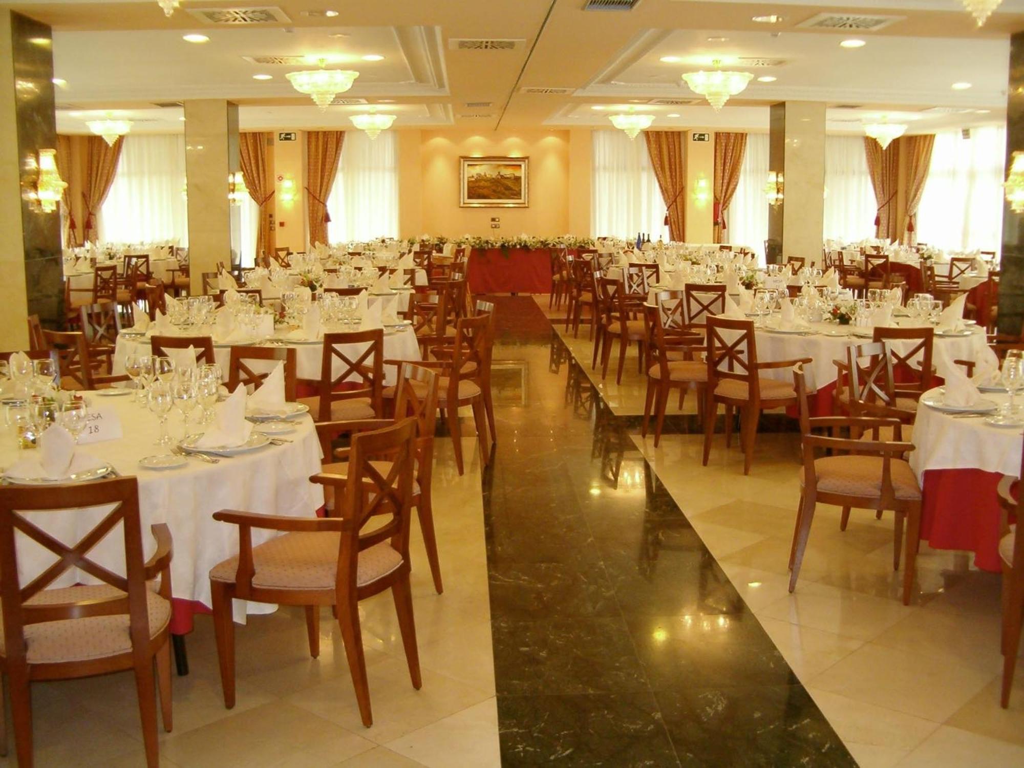 Hotel Villa De Almazán Kültér fotó