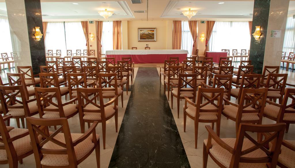 Hotel Villa De Almazán Kültér fotó
