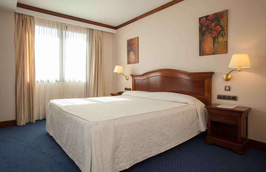 Hotel Villa De Almazán Kültér fotó